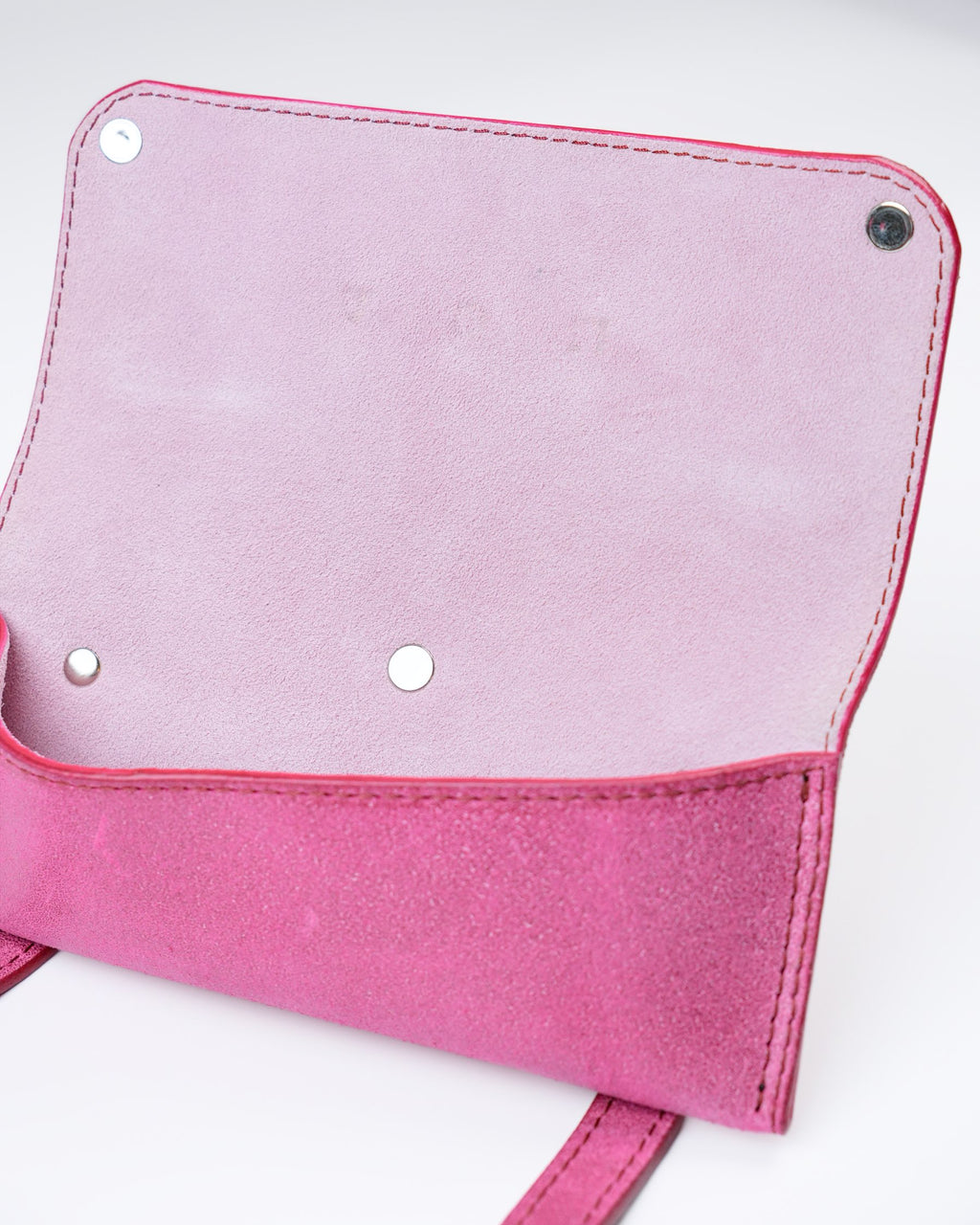 Avvolto Case in Fuchsia Pink