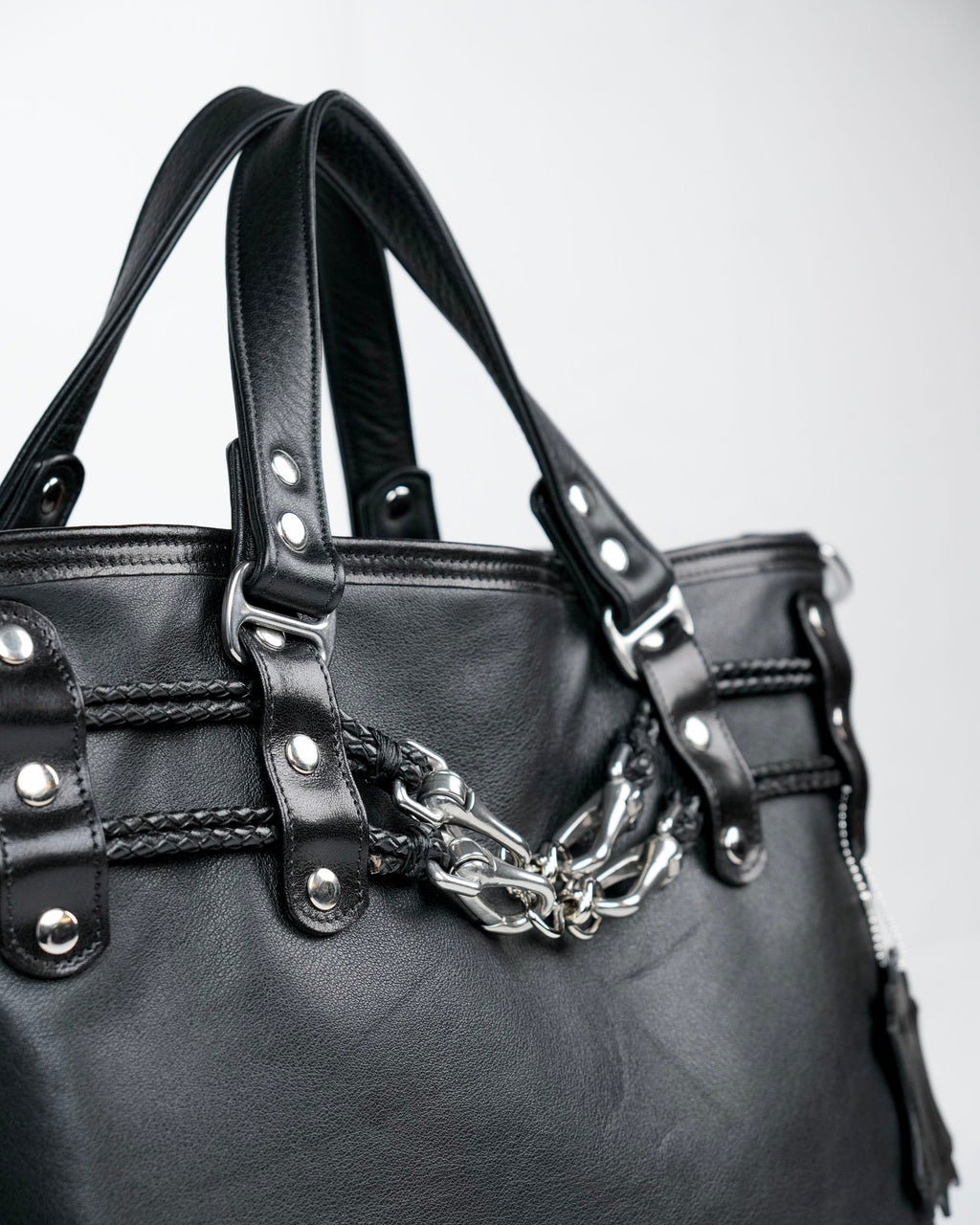 Braided Carryall Bag in Black
