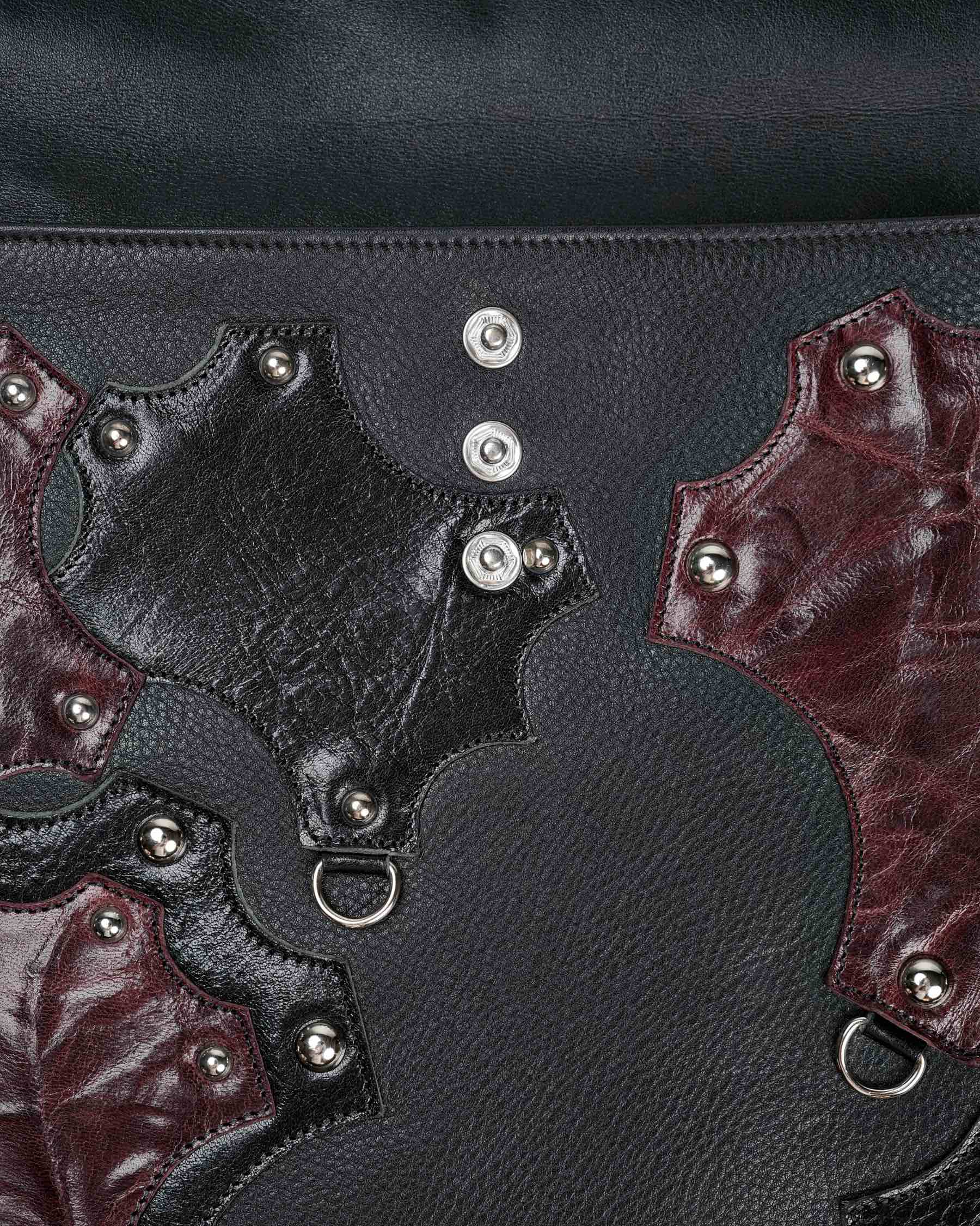 Convertible Portfolio Bag in Black / Red