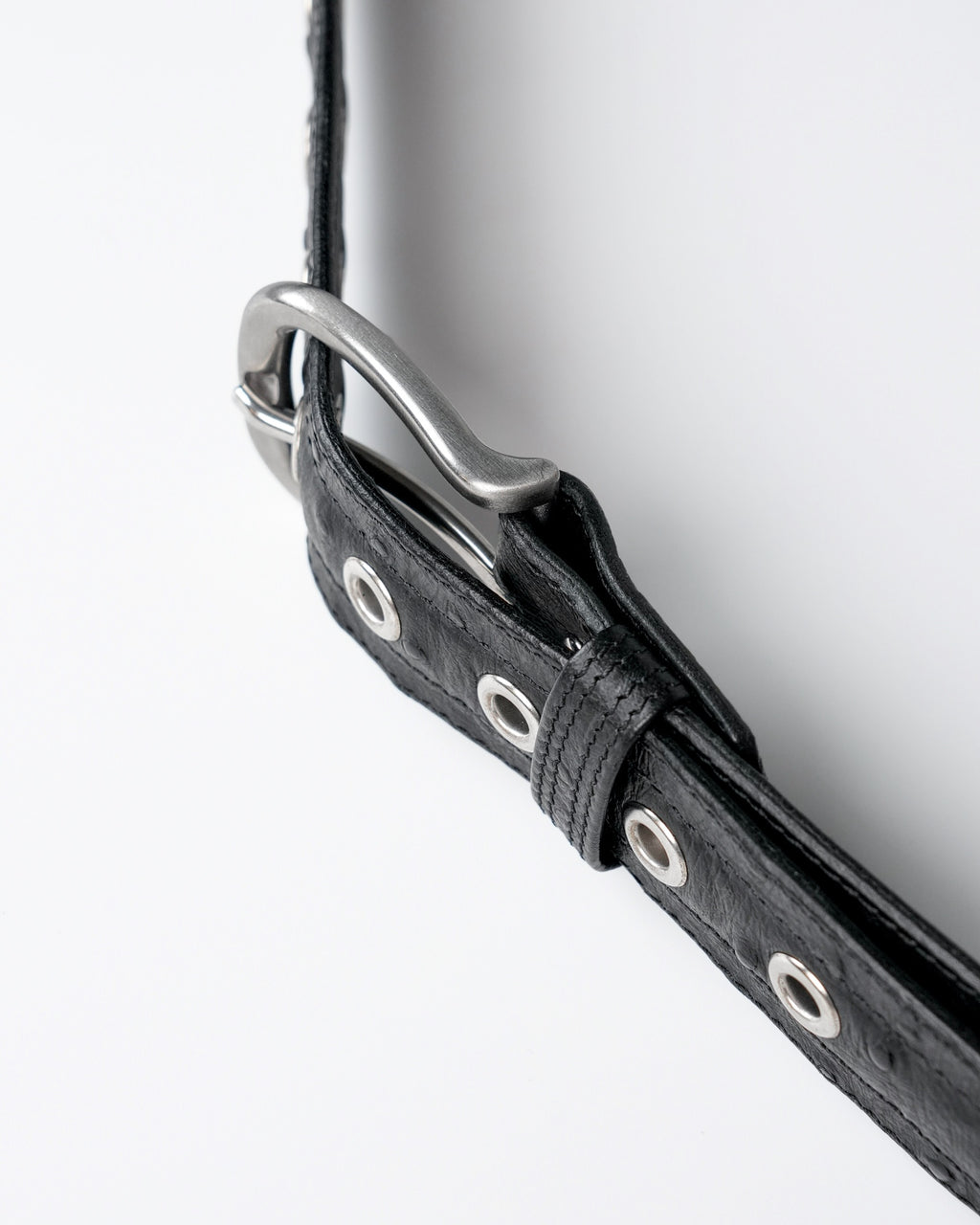 Core Belt in Black Ostrich