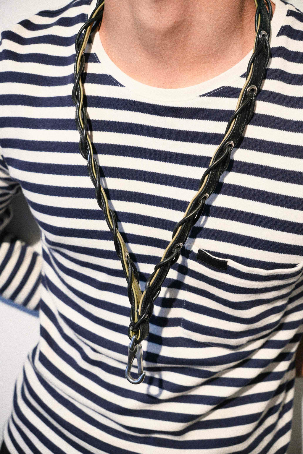 Laced Chain in Black / Khaki