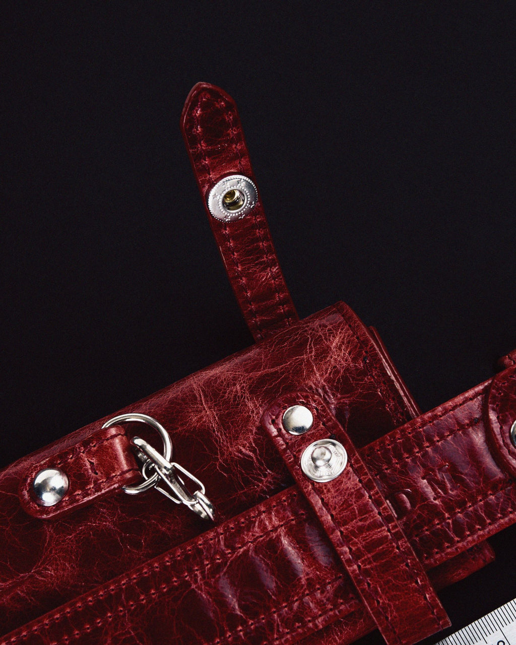 Avvolto Case in Red