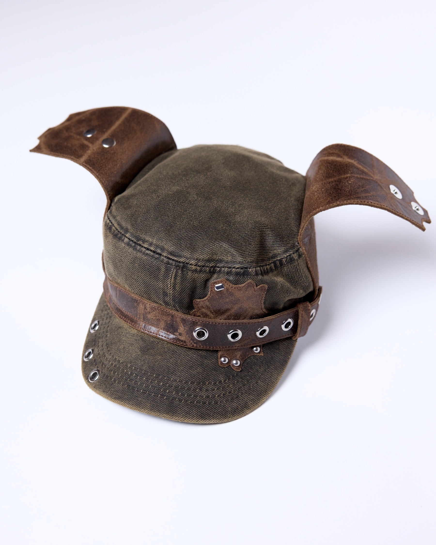 Harness Cap in Brown