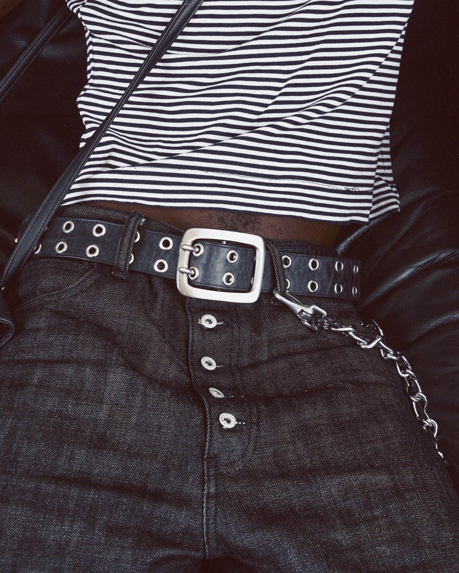 Bull Neck Belt in Black